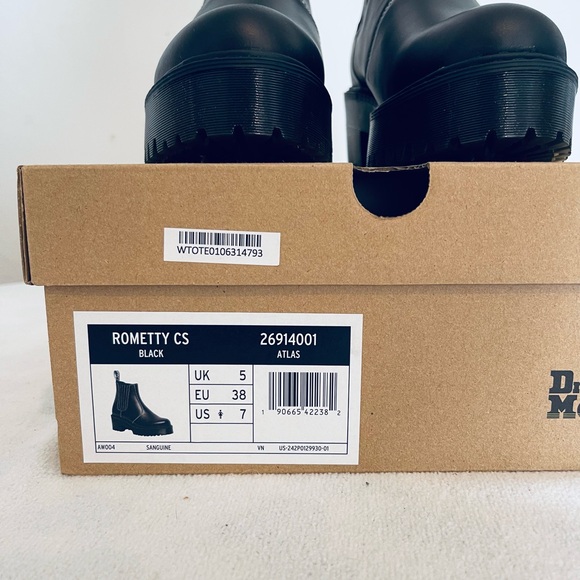 Dr Martens Rometty Atlas Leather Boots - Picture 6 of 15